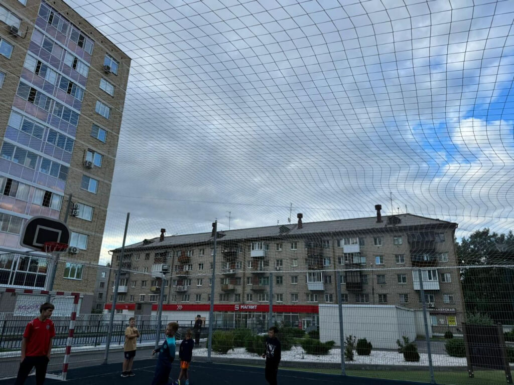 Заградительная сетка для площадки Заградительная сетка для площадки