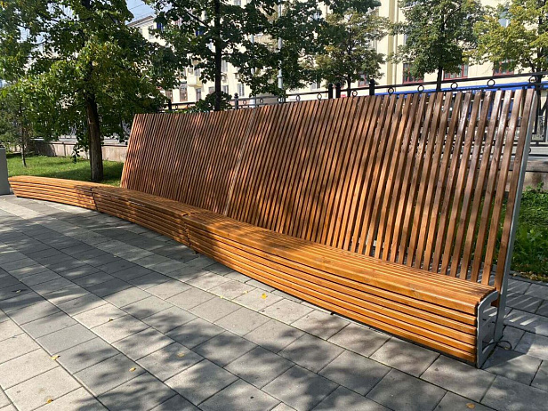 Производство и монтаж уличных скамеек в г. Екатеринбург